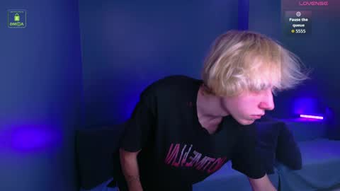 Snapshot of justinbyrd chatting on 04.19.26 justTEEN online show from 04.19.26