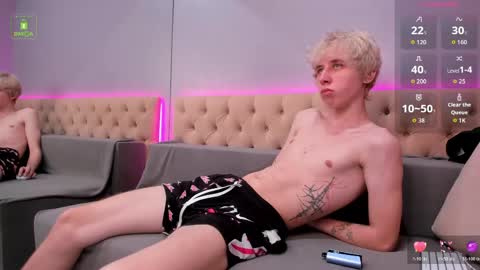 Snapshot of justinbyrd chatting on 05.15.26 justTEEN online show from 05.15.26