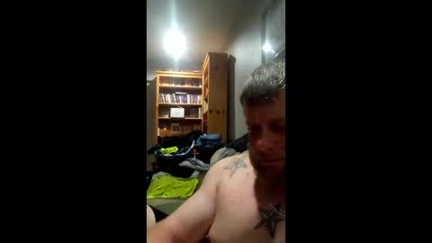 Snapshot of justincase8669 chatting on 04.15.26 justincase8669 online show from 04.15.26