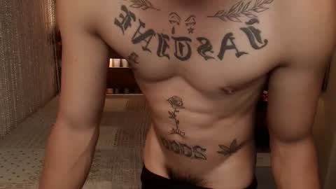 justine_hunk online show from 05.10.26