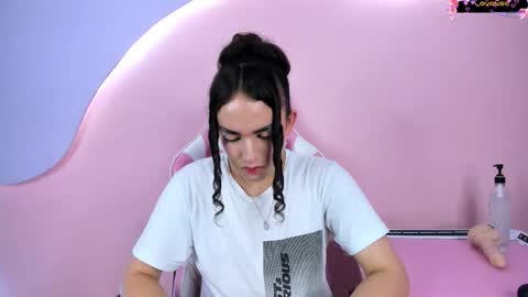 Justine online show from 02.26.26