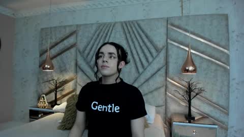 Justine online show from 03.01.26