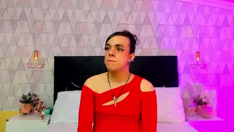 Snapshot of justineperry chatting on 04.13.26 Justine online show from 04.13.26