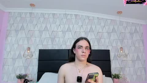 Justine online show from 05.26.26