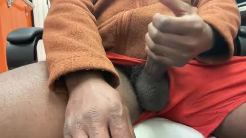 justinkicks2345 online show from 12.19.24