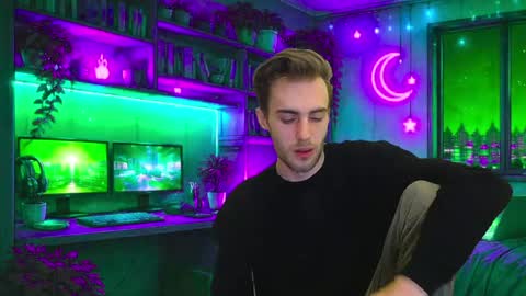 Hologram Guy online show from 06.01.26