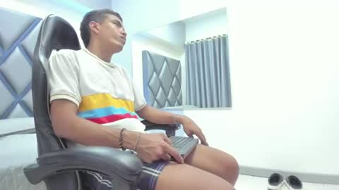 JustinOrtiz   online show from 07.07.26