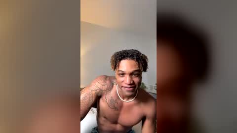 Snapshot of justinxdragun chatting on 07.16.26 justinxdragun online show from 07.16.26