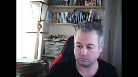 Snapshot of justmav chatting on 12.22.25 justmav online show from 12.22.25