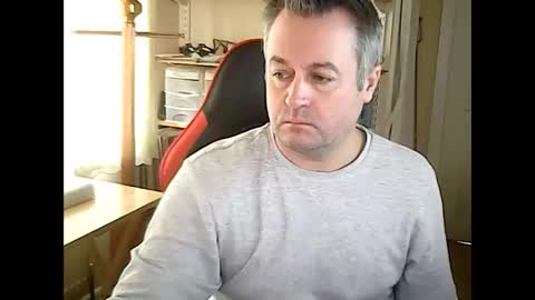 Snapshot of justmav chatting on 01.12.26 justmav online show from 01.12.26