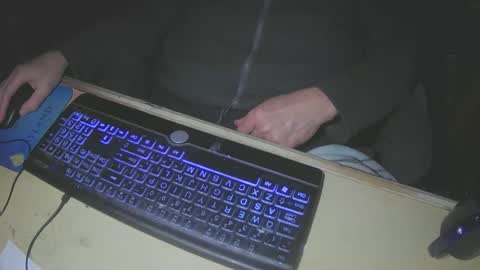 Snapshot of justme39057 chatting on 01.12.25 Justme39057 online show from 01.12.25