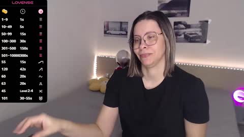 Julie online show from 02.10.26