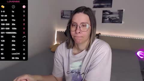 Julie online show from 03.08.26