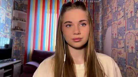 Melissa online show from 04.24.26