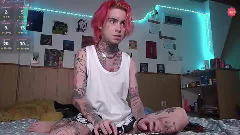Snapshot of juuzou_kit chatting on 09.08.25 Juuzou hehim u can call me Juz online show from 09.08.25
