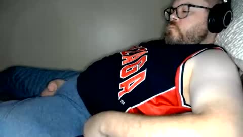Snapshot of jwineness chatting on 07.18.26 MidsizeBiGuy online show from 07.18.26