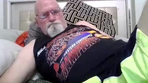 k109609 online show from 11.04.25