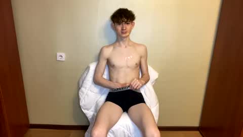 Snapshot of k1tty_b0y chatting on 12.28.24 k1tty b0y online show from 12.28.24