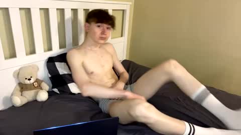 Snapshot of k1tty_b0y chatting on 02.08.25 k1tty b0y online show from 02.08.25