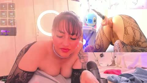  Karolin  online show from 02.28.26