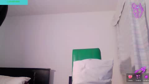 Snapshot of k4str0_t0rre5 chatting on 12.01.25 k4str0_t0rre5 online show from 12.01.25