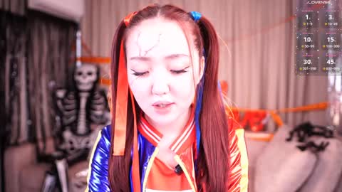 Amely online show from 10.28.25