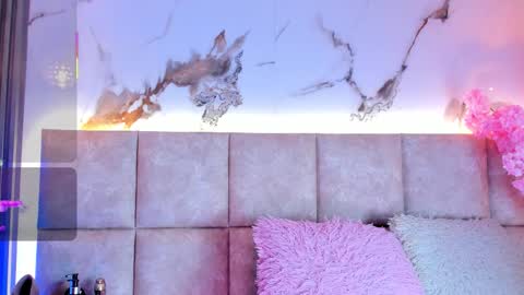 kaarol01 online show from 03.02.26