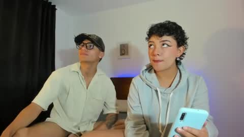 Snapshot of kade_demi chatting on 07.23.26 kade y demi independent models online show from 07.23.26