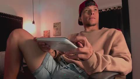 Snapshot of kael_owens chatting on 02.09.25 Kael Owens online show from 02.09.25