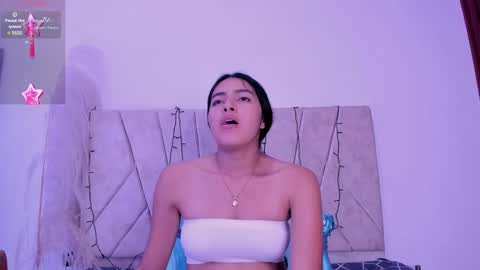 Snapshot of kaelaa18 chatting on 12.19.24 Kaela online show from 12.19.24