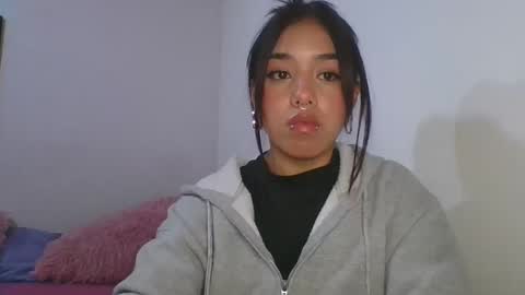 Snapshot of kahelipurple chatting on 02.15.25 KAHELIINDEPENDENT MODEL online show from 02.15.25