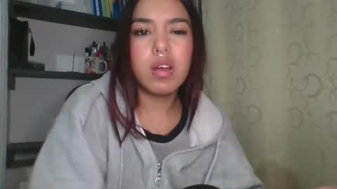 Snapshot of kahelipurple chatting on 02.16.25 KAHELIINDEPENDENT MODEL online show from 02.16.25