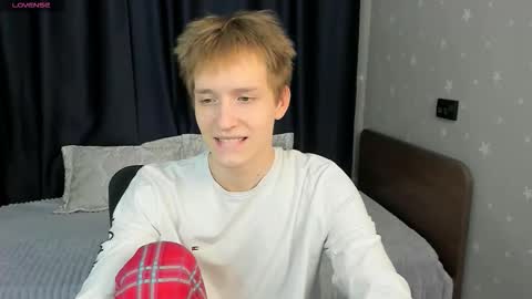 Snapshot of kai_milller chatting on 02.06.26 Kai online show from 02.06.26