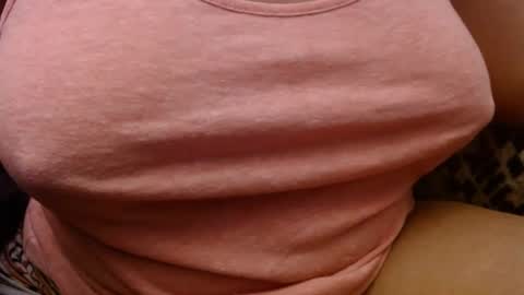 Snapshot of kai_rayne chatting on 12.10.24 Kai online show from 12.10.24