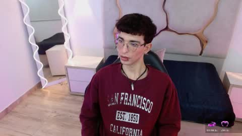 kai_tay1 online show from 04.14.26