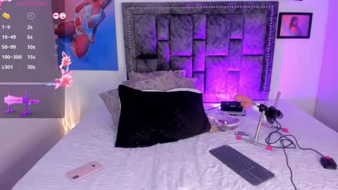 Snapshot of kaiaasthon chatting on 03.12.25 Kaia online show from 03.12.25