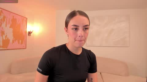 Kaia Ferreira online show from 02.17.26