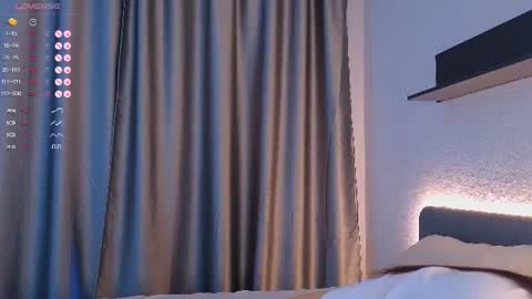 Kaia Sunshine online show from 07.18.26