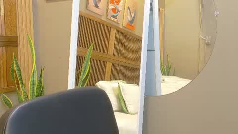 kaiawhite online show from 06.11.26