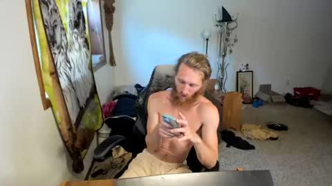 Snapshot of kaiku77 chatting on 06.11.26 Kaiku77 online show from 06.11.26