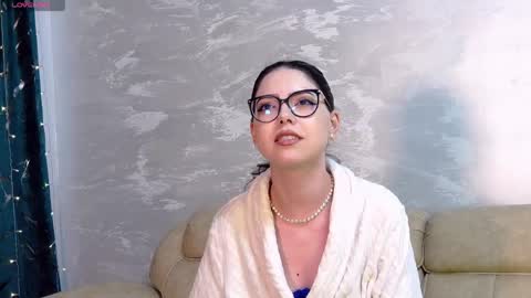 Snapshot of kailalewis chatting on 04.30.26 Kaila Lewis online show from 04.30.26