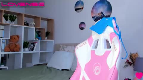 Snapshot of kailyginger chatting on 02.19.25 My name is Mia Pleasures to see you Lets have good time together online show from 02.19.25