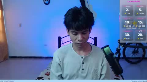 Snapshot of kain_moretti chatting on 10.16.25 KAIN online show from 10.16.25