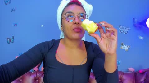 kaira_mosse_ online show from 04.03.26