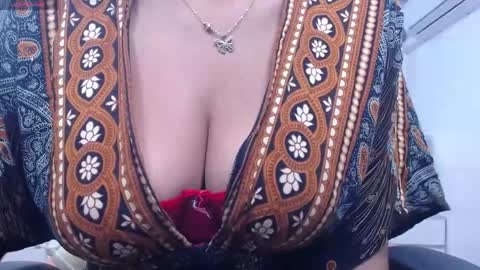 Kaira online show from 06.03.26