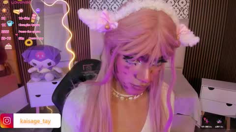 Snapshot of kaisage_tay chatting on 10.10.25 kaisage_tay online show from 10.10.25