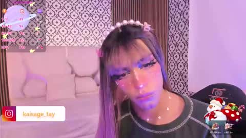 Snapshot of kaisage_tay chatting on 11.06.25 kaisage_tay online show from 11.06.25
