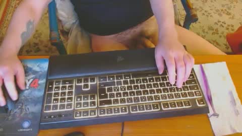 Snapshot of kaiuty chatting on 01.26.25 Leon online show from 01.26.25