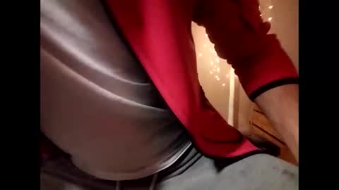 Snapshot of kajtek1979 chatting on 12.20.24 Olik1979 online show from 12.20.24