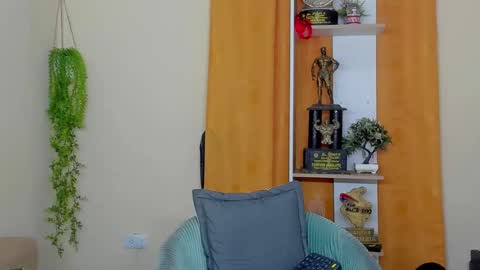 Snapshot of kale_tomson chatting on 01.28.25 kale thomson online show from 01.28.25